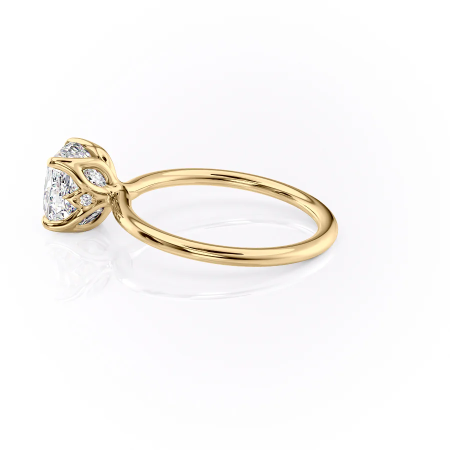 The Lisa Set With A 2 Carat Cushion Lab Diamond