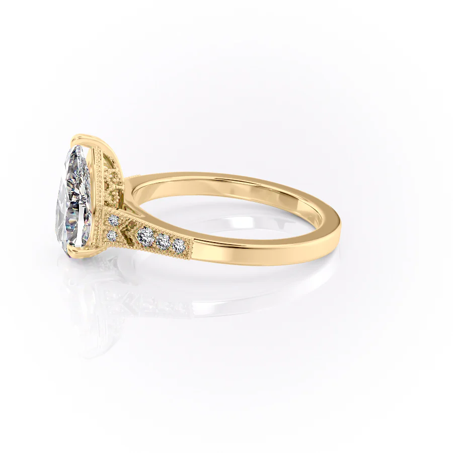 The Dianne Set With A 2.5 Carat Pear Lab Diamond