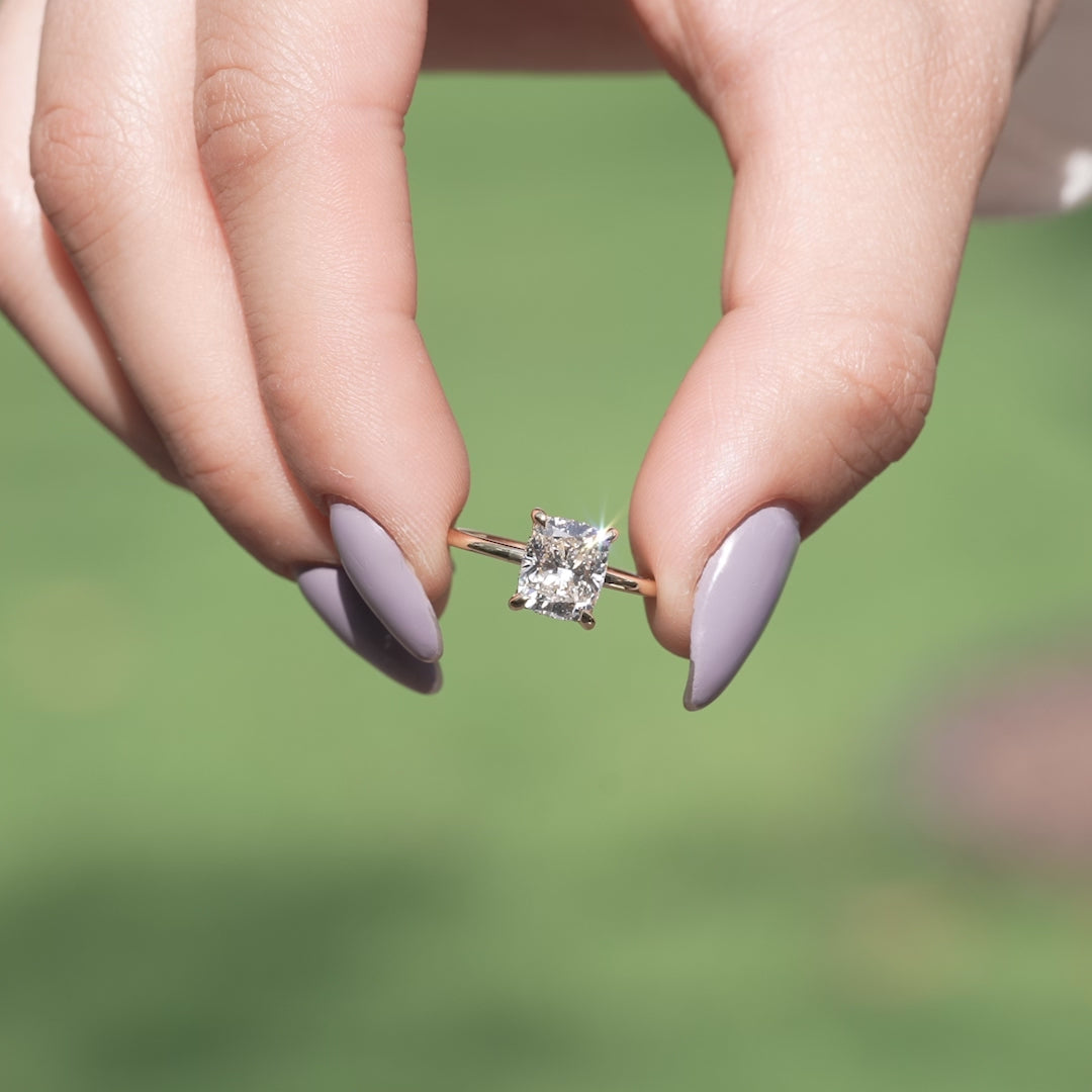 The Low Profile Kamellie Set With A 2 Carat Elongated Cushion Lab Diamond