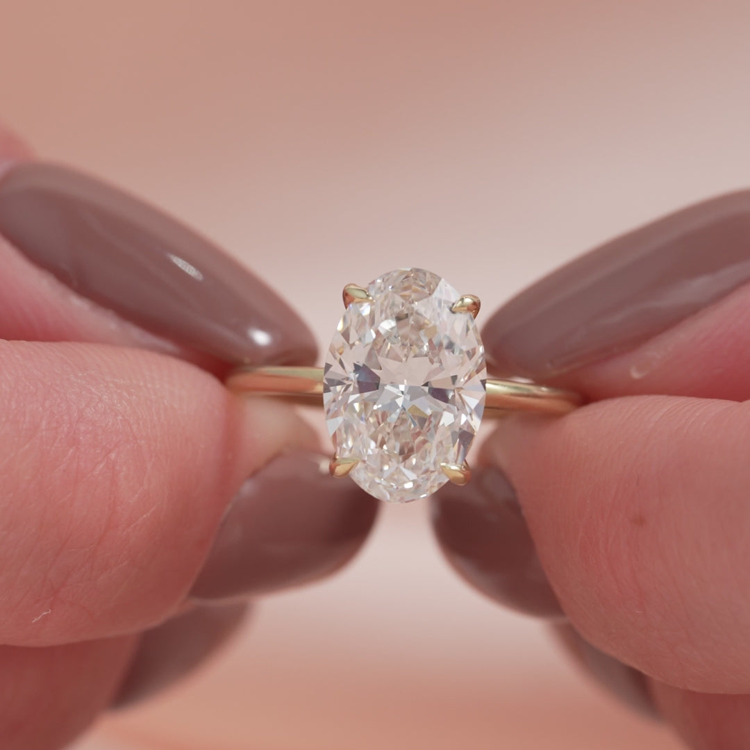 The Nelly Set With A 2 Carat Oval Lab Diamond
