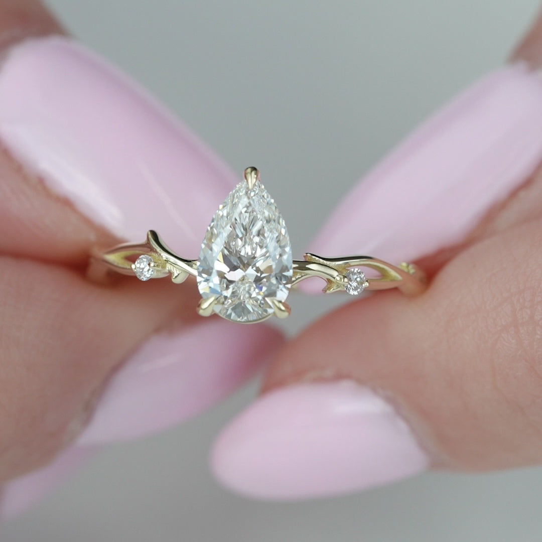 The Twig Set With A 2 Carat Pear Lab Diamond