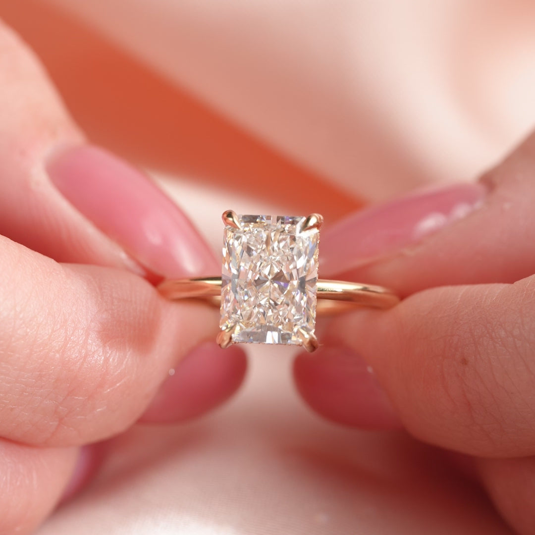 The Kamellie Set With A 2 Carat Radiant Lab Diamond