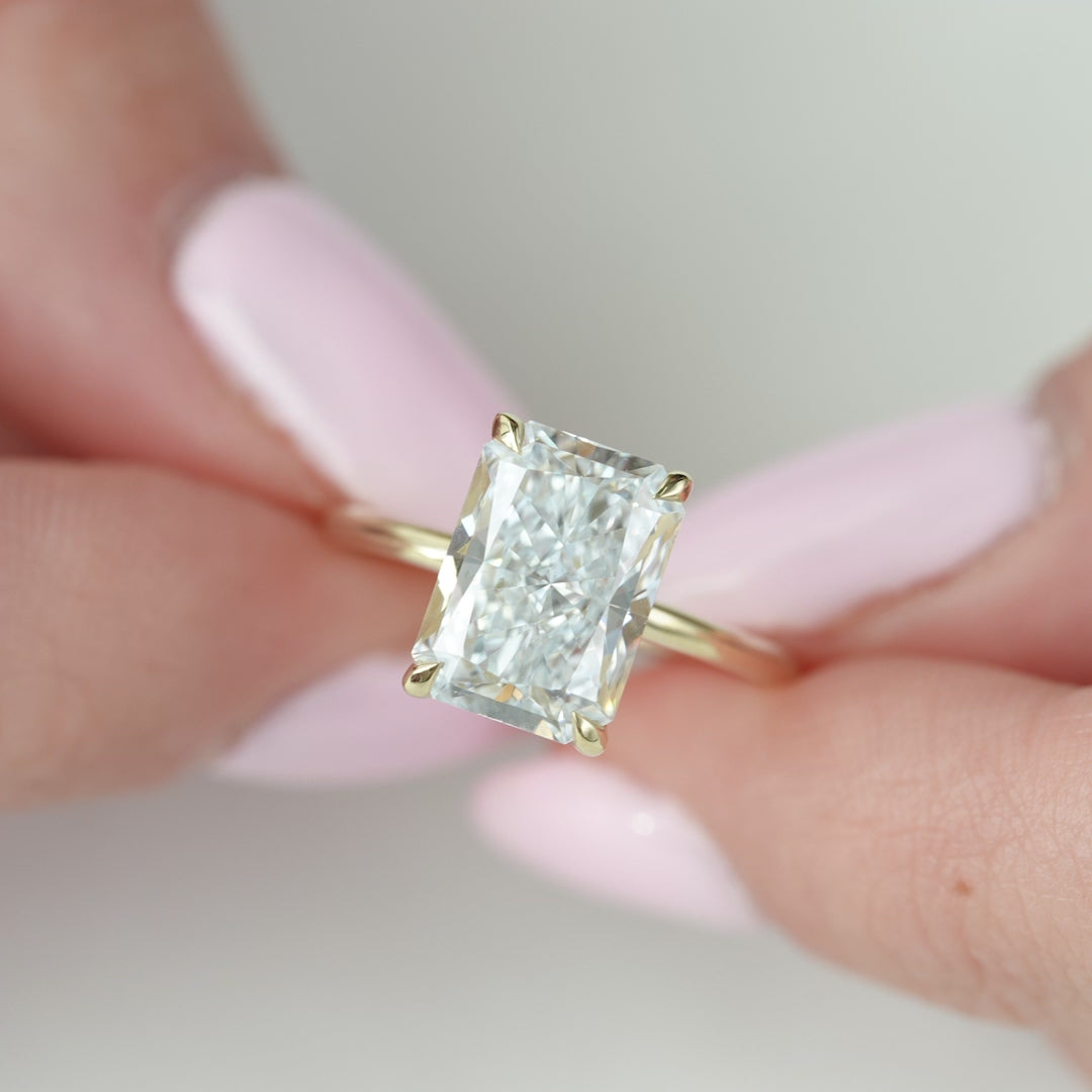 The Ashley Set With A 2 Carat Radiant Lab Diamond