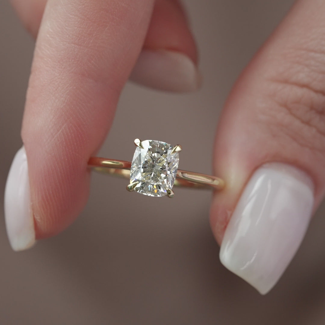 The Lexie Set With A 2 Carat Elongated Cushion Lab Diamond