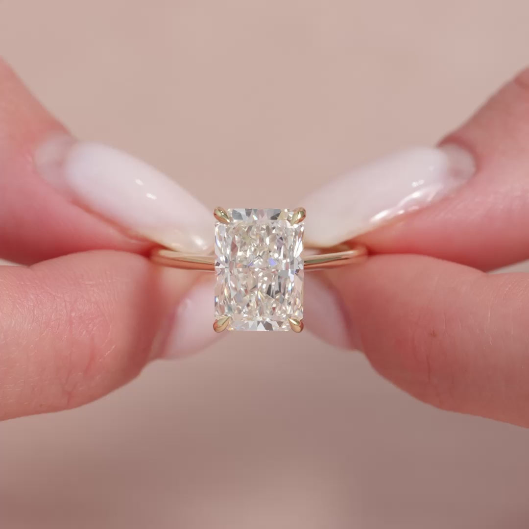 The Lexie Set With A 2 Carat Radiant Lab Diamond