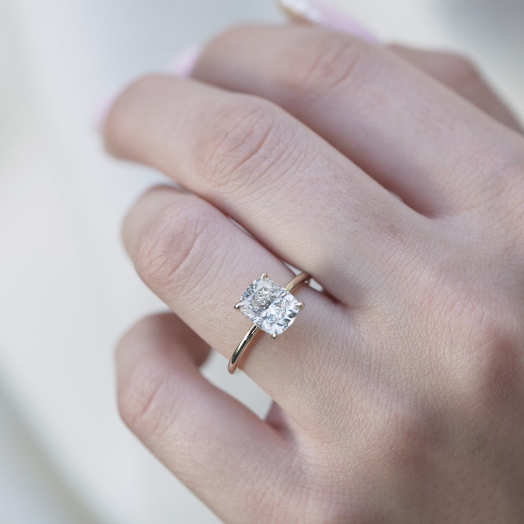 The Kamellie Set With A 2 Carat Elongated Cushion Lab Diamond