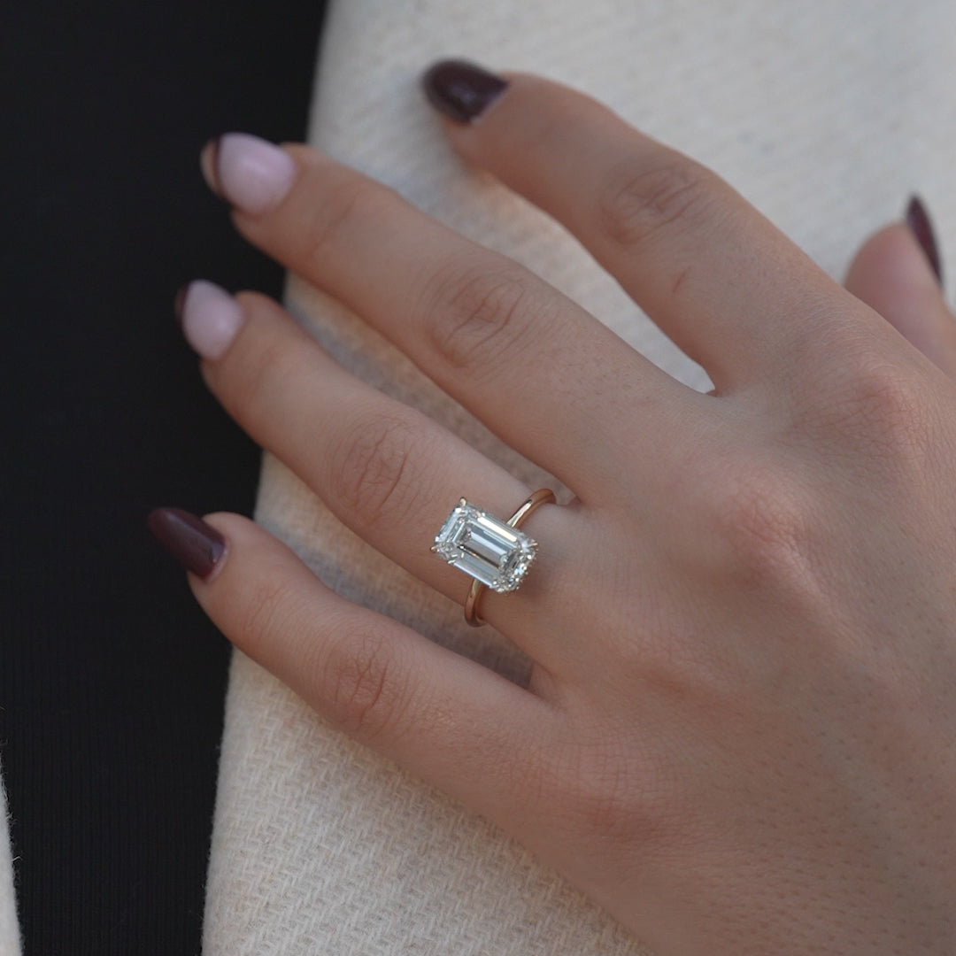 The Alex Set With A 2 Carat Emerald Lab Diamond