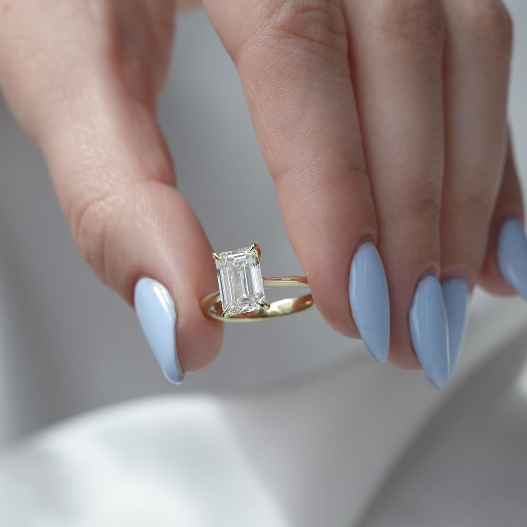 The Katelyn Set With A 2 Carat Emerald Lab Diamond
