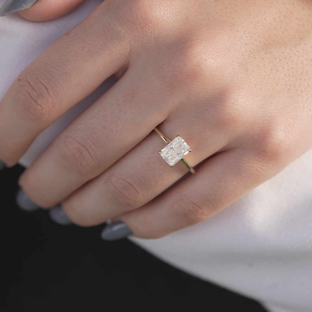 The Lexie Set With A 2 Carat Radiant Lab Diamond