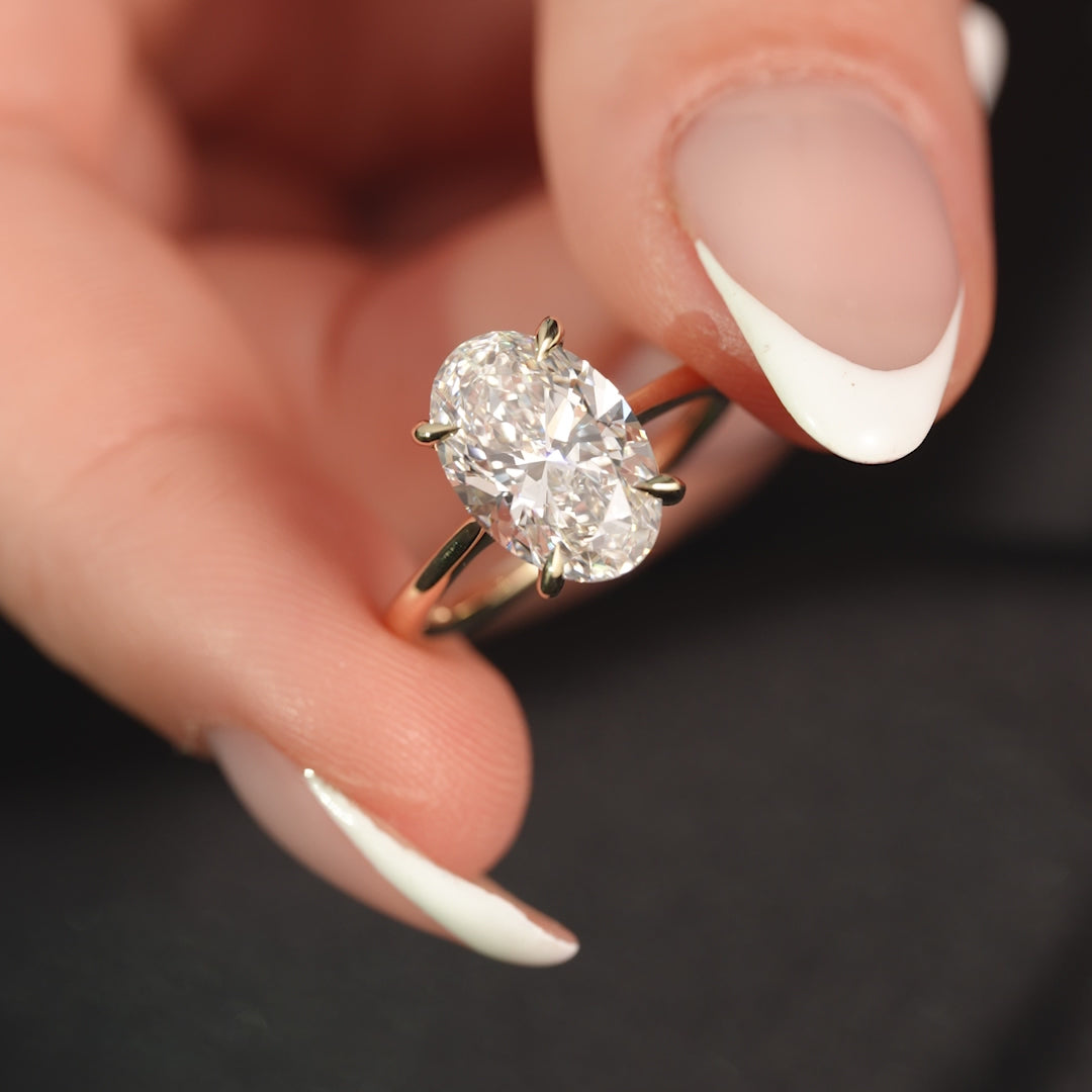 The Lexie Set With A 2 Carat Oval Lab Diamond