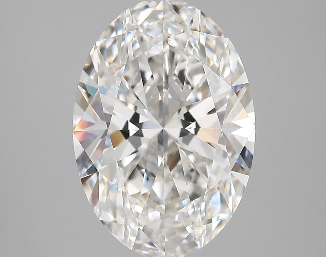 4.36 Carat Oval Shaped, Very Good Cut, G Color, VVS2 Clarity, IGI Certified Lab Grown Diamond