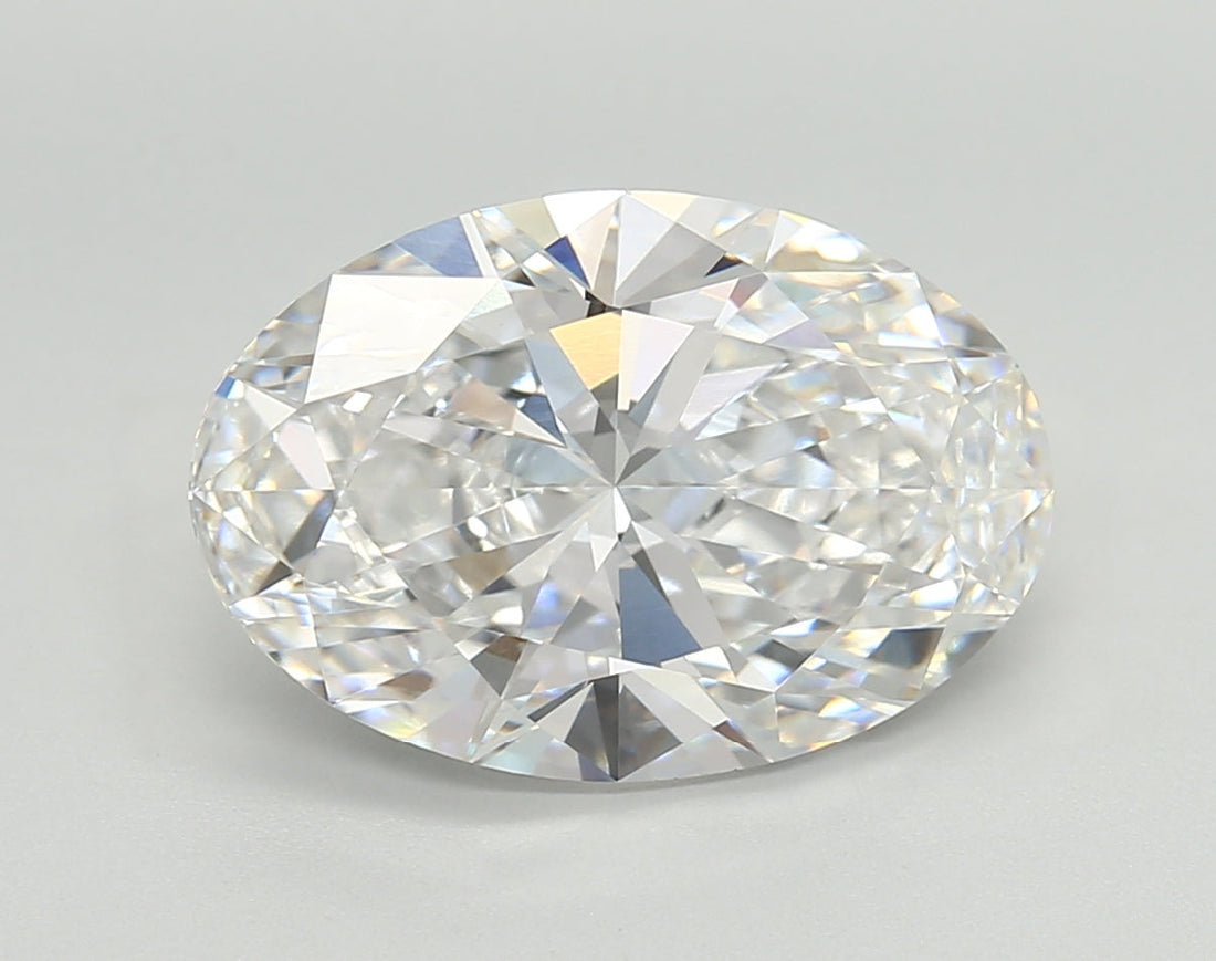 4.77 Carat Oval Shaped, Very Good Cut, E Color, VVS2 Clarity, IGI Certified Lab Grown Diamond
